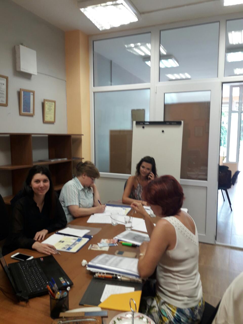 Валутни касиери