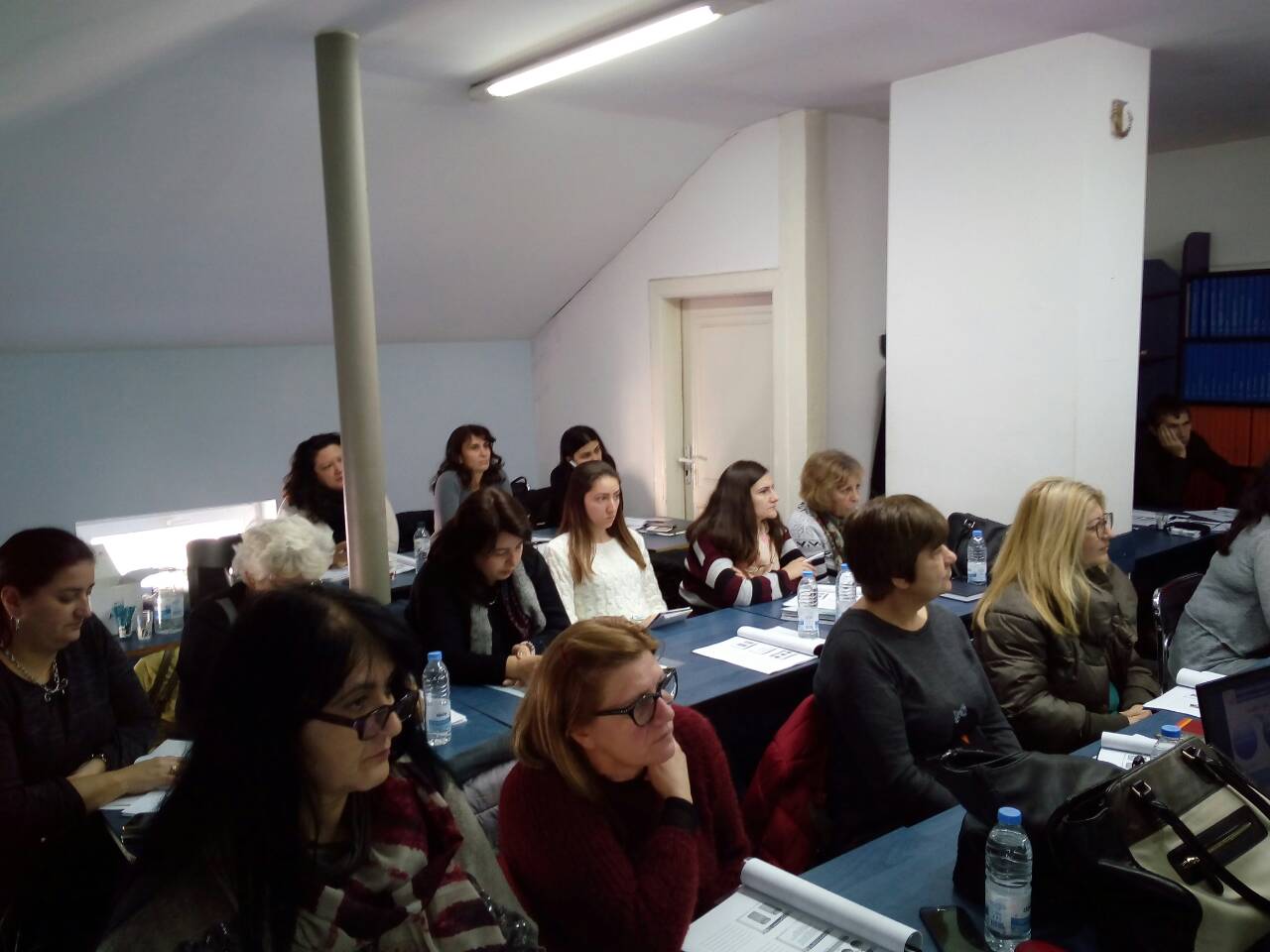 0-02-04-f0f8abb2dc8823cf80abe09a1f0173dbd4a495cb28574277358c313e8f73d9e7_full